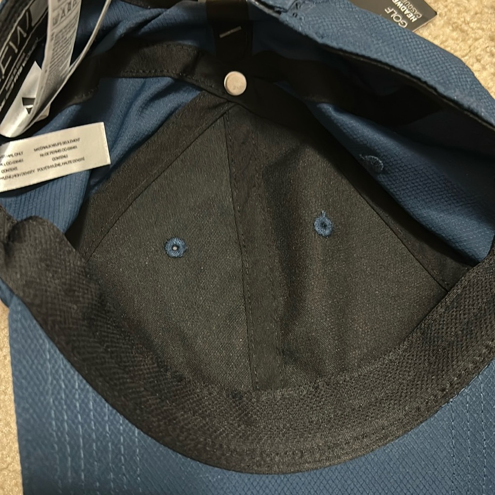 Adidas Cap - Picture 4 of 9